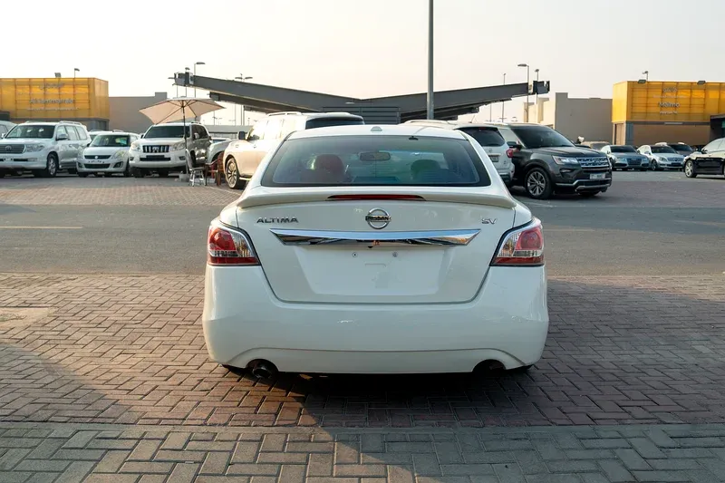 نيسان ألتيما 2015